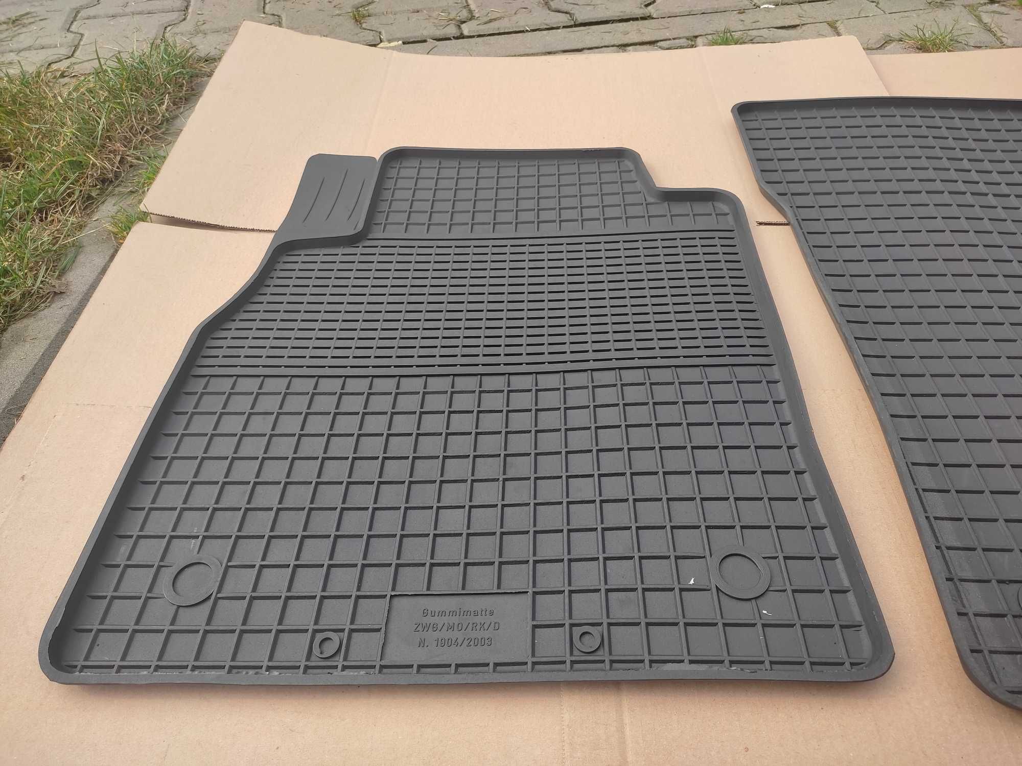 NOWE Dywaniki gumowe FORD FIESTA MK VII 2004r-2008r dopasowane korytka