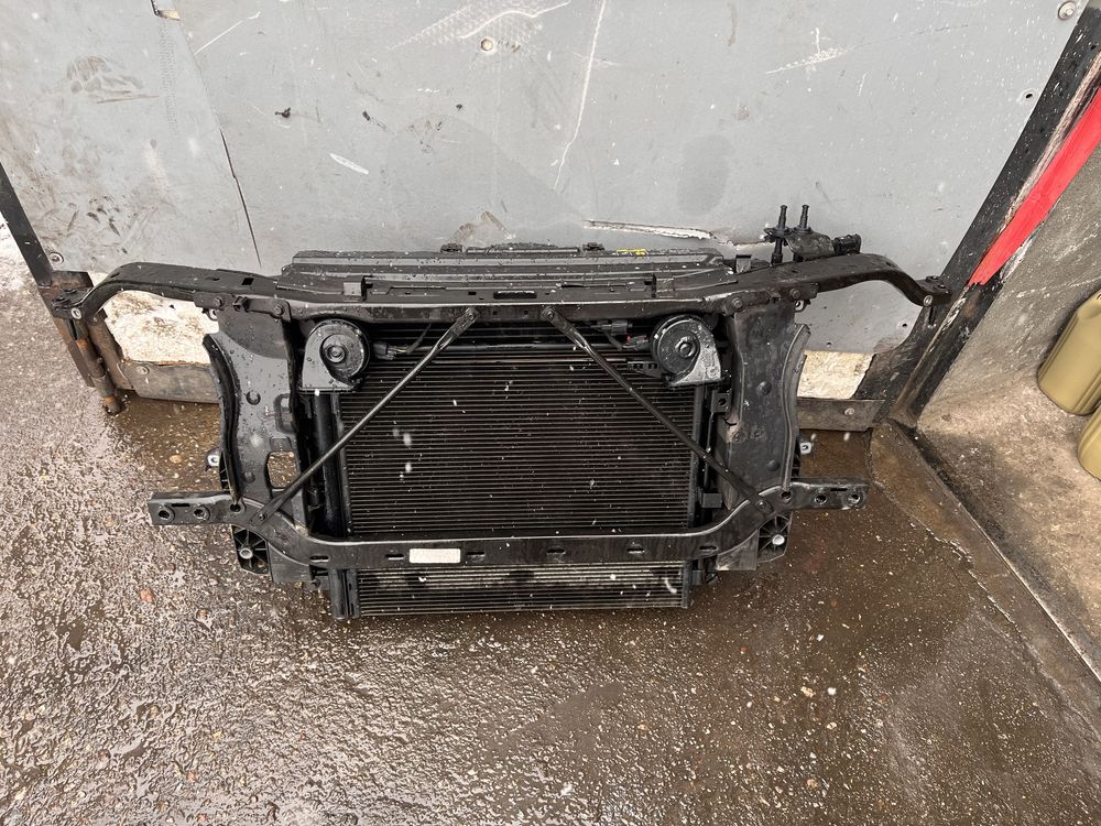 Jeep wrangler jl pas przedni chlodnice 2.2 diesel