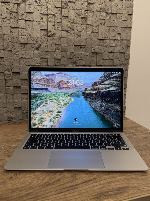 Apple Macbook Air 2020 M1 8gb/256gb повний комплект