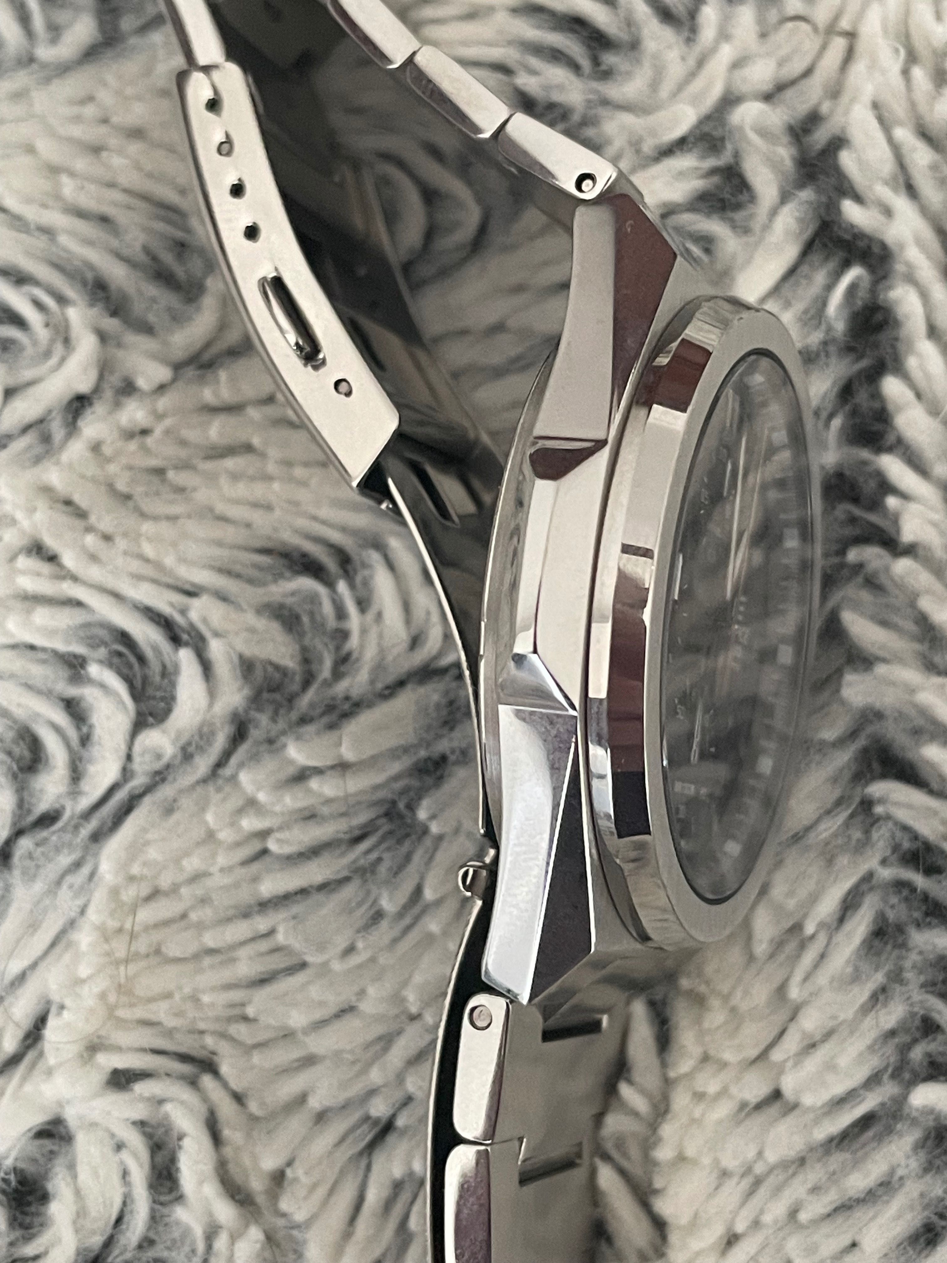 Casio Edifice EFB-700D-8AVUEF