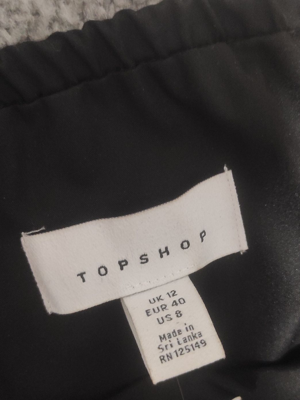 Платье с открытыми плечами TOPSHOP