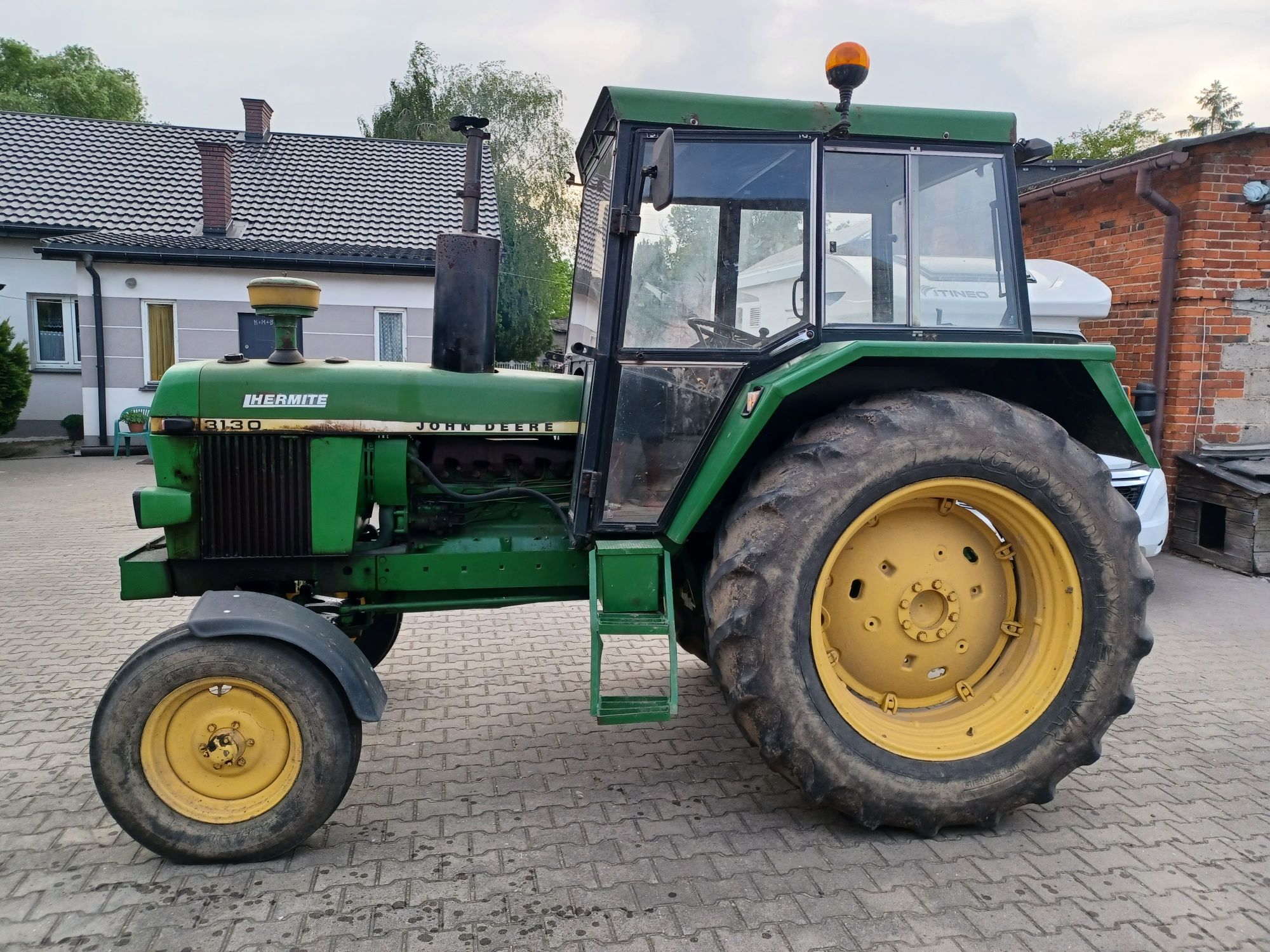 John Deere 3130 zarejestrowany