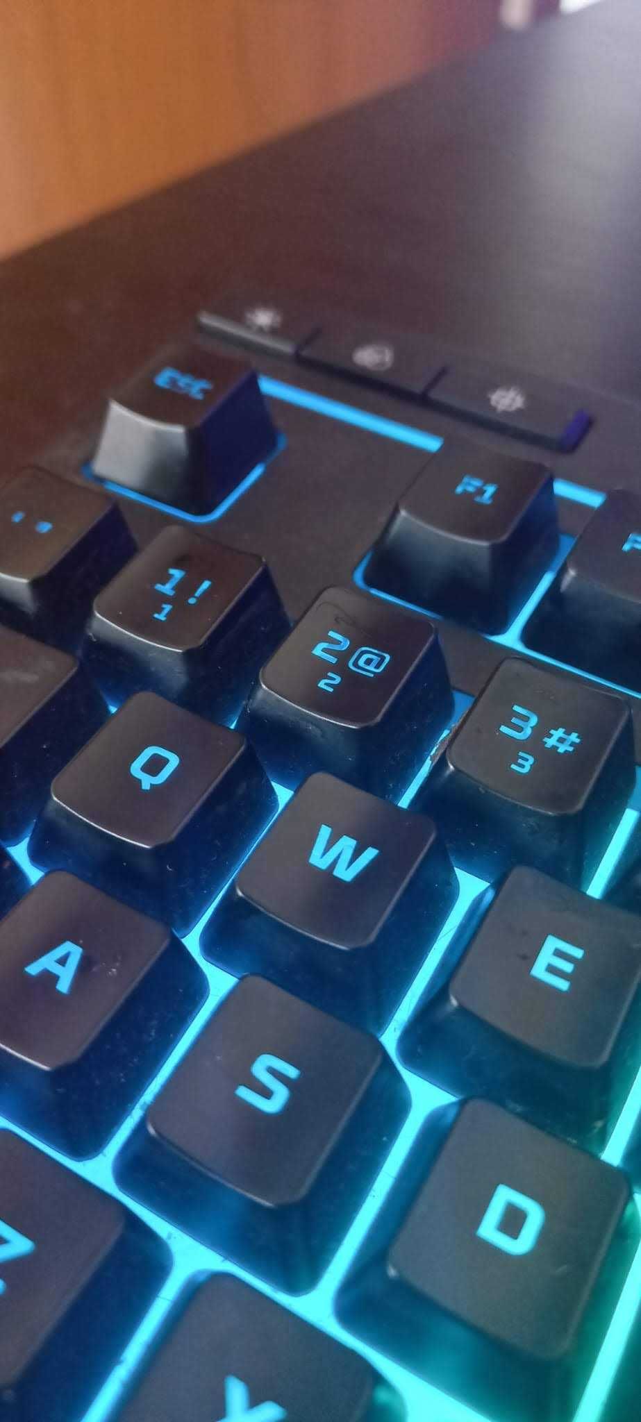 Teclado Gamer HYPER X