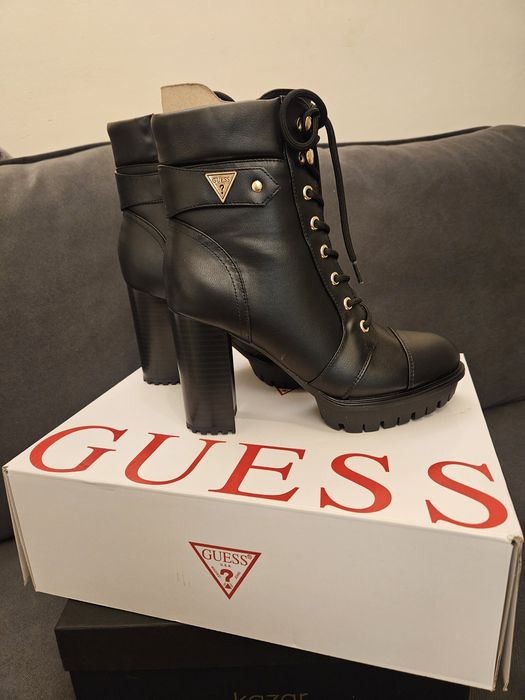 Nowe botki Guess 38