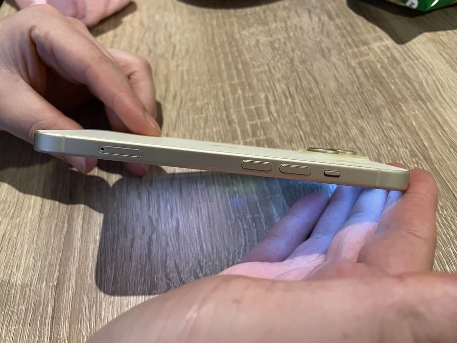 iPhone 15 uzywany jak nowy