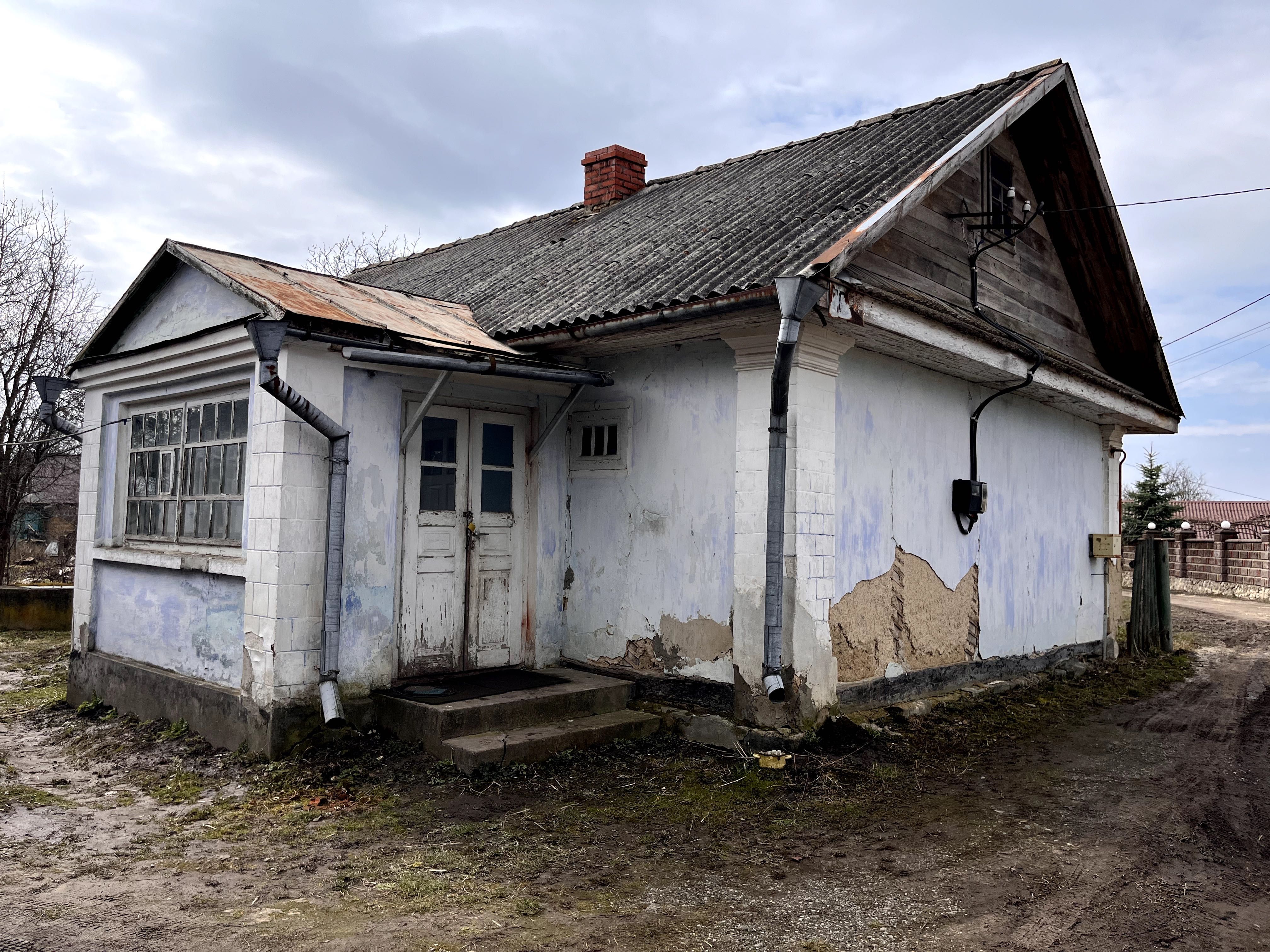 Продається будинок/територія в місті Кременець з зручним розташуванням