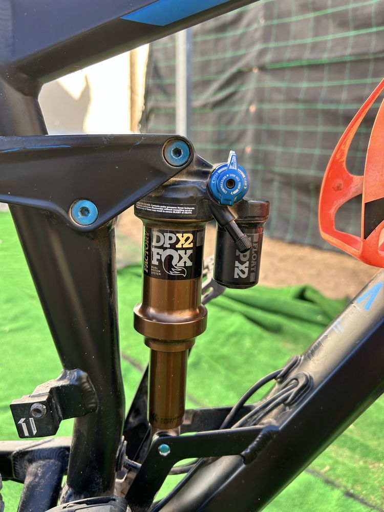 Cube stereo race 160 hpa