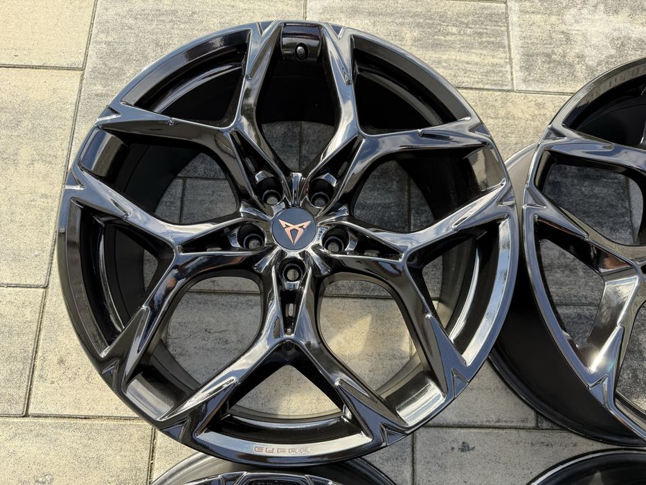 JAK NOWE Felgi oryginalne SEAT CUPRA 20” 8,5J ET40