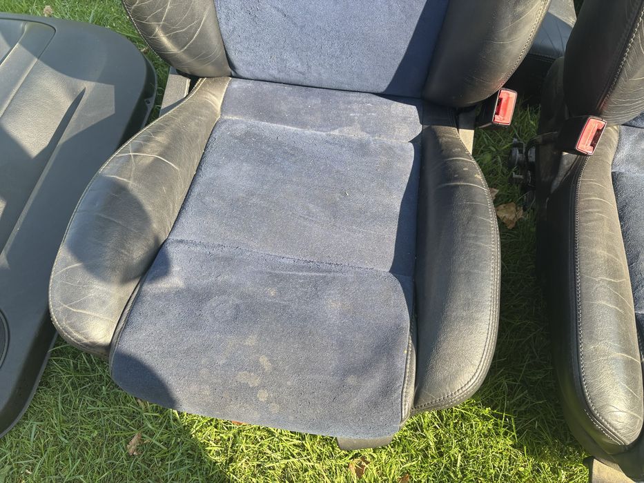 Komplet foteli pół skóra VW Passat B5 FL