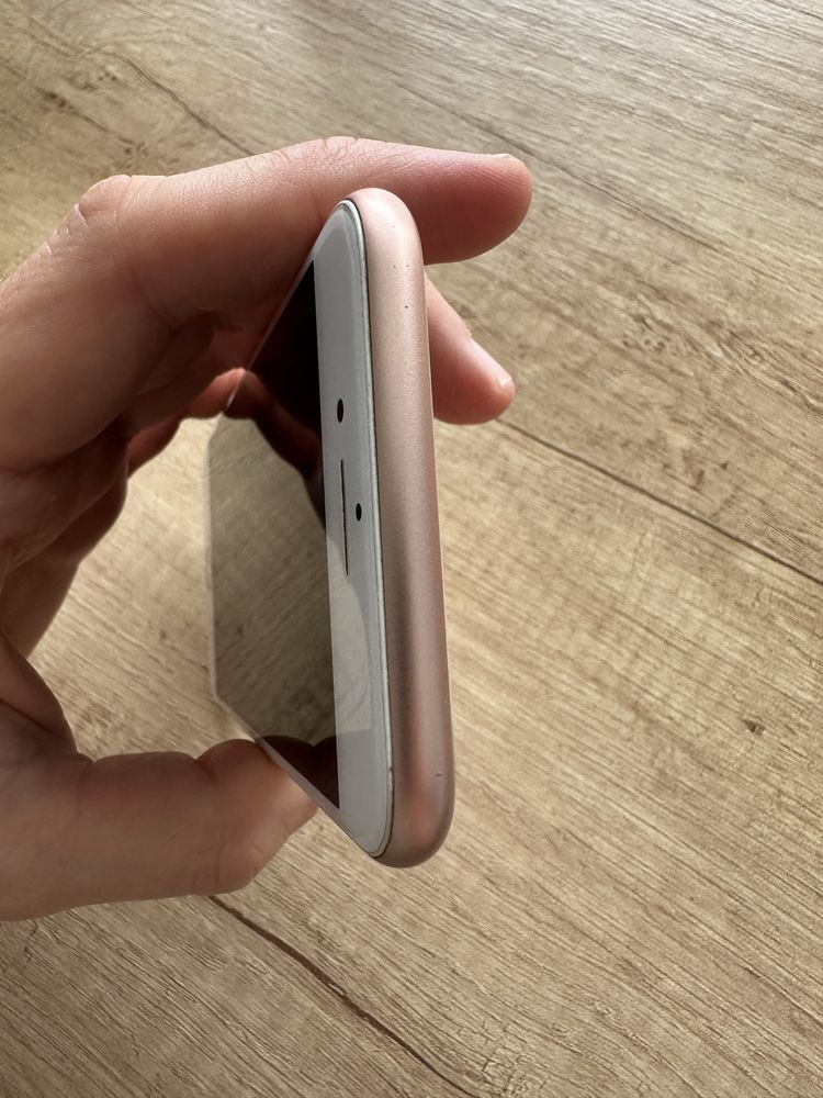 Iphone 8 64 Gb Gold Neverlock Констанца, Румунія