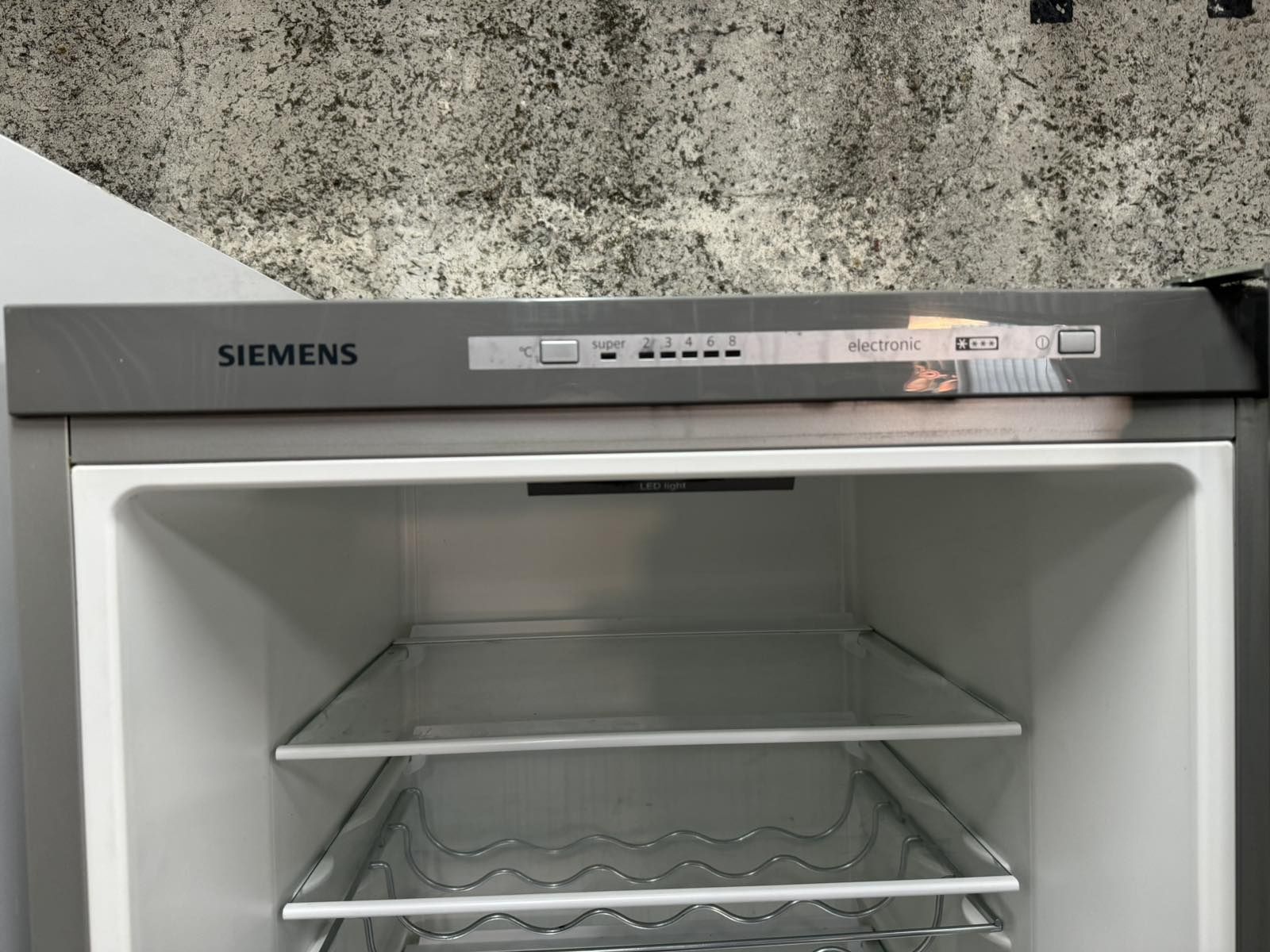 Холодильник Siemens з Європи