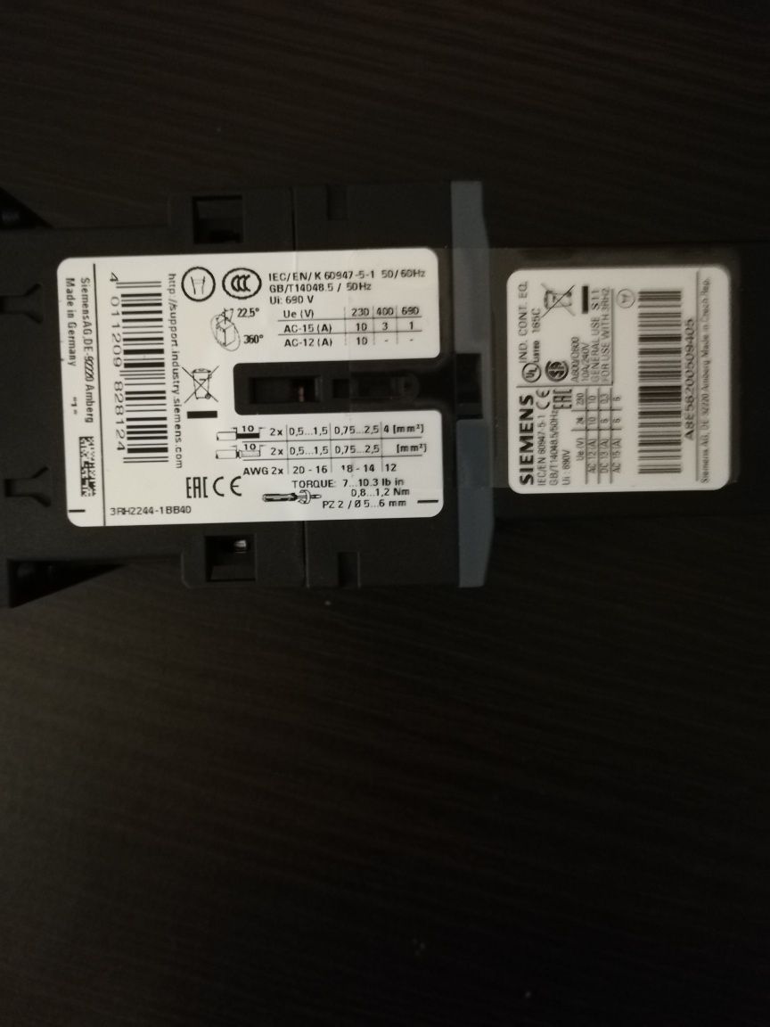 Przekaźnik, stycznik, Siemens  Nowy 4NO+4NC