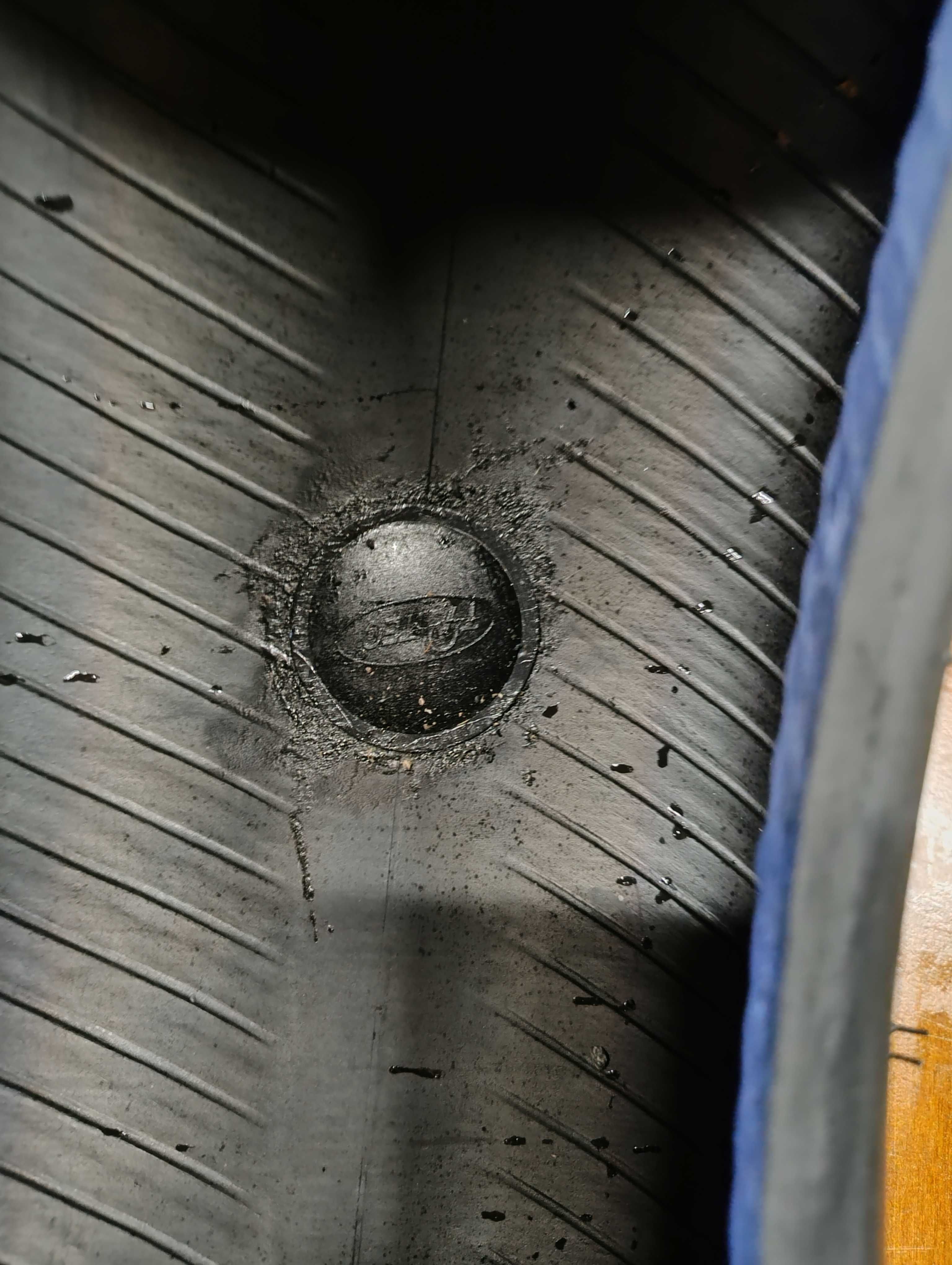 Hankook 165/70/14 Para Zima 22r.