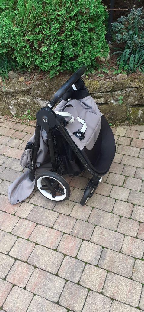 Wózek spacerowy cybex agis m air 4