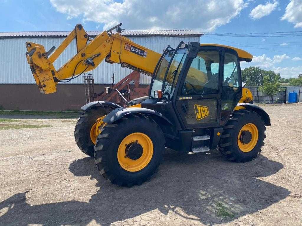 Телескопічний навантажувач JCB 541-70 Agri Pljus