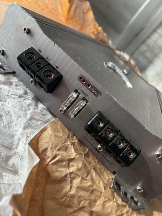 Усилитель автомобильный Diamond D3 400.2/ 500.4