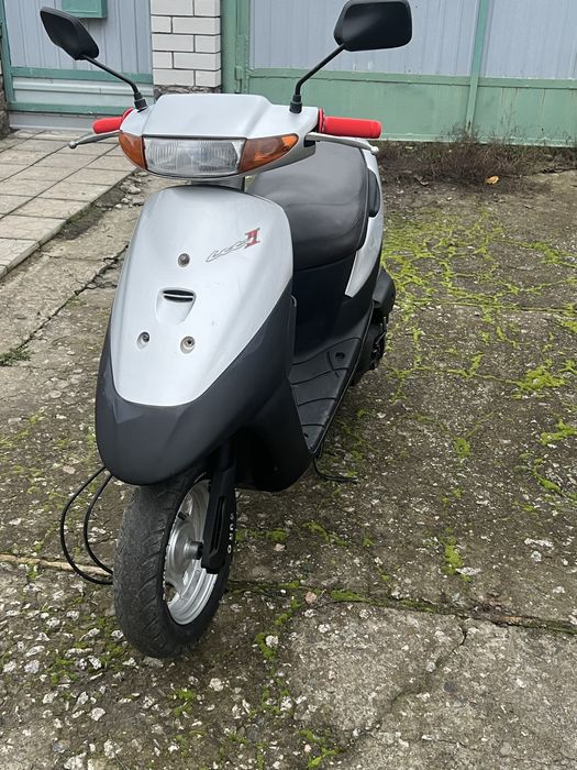 Продам скутер сузукі летс 2