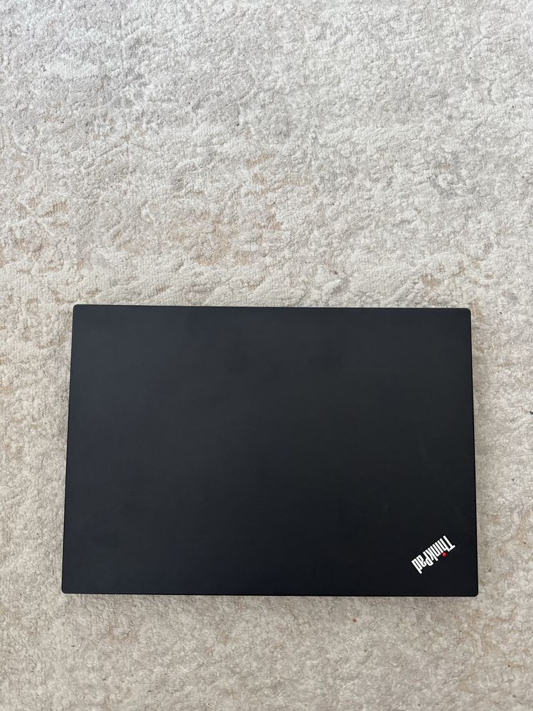 Lenovo thinkpad L490 i7-8565u 16ram 14”FHDips
