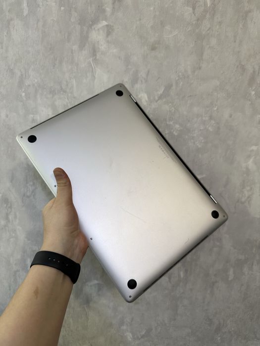 MacBook Pro A1707 i7 16/ssd 256 2017 рік