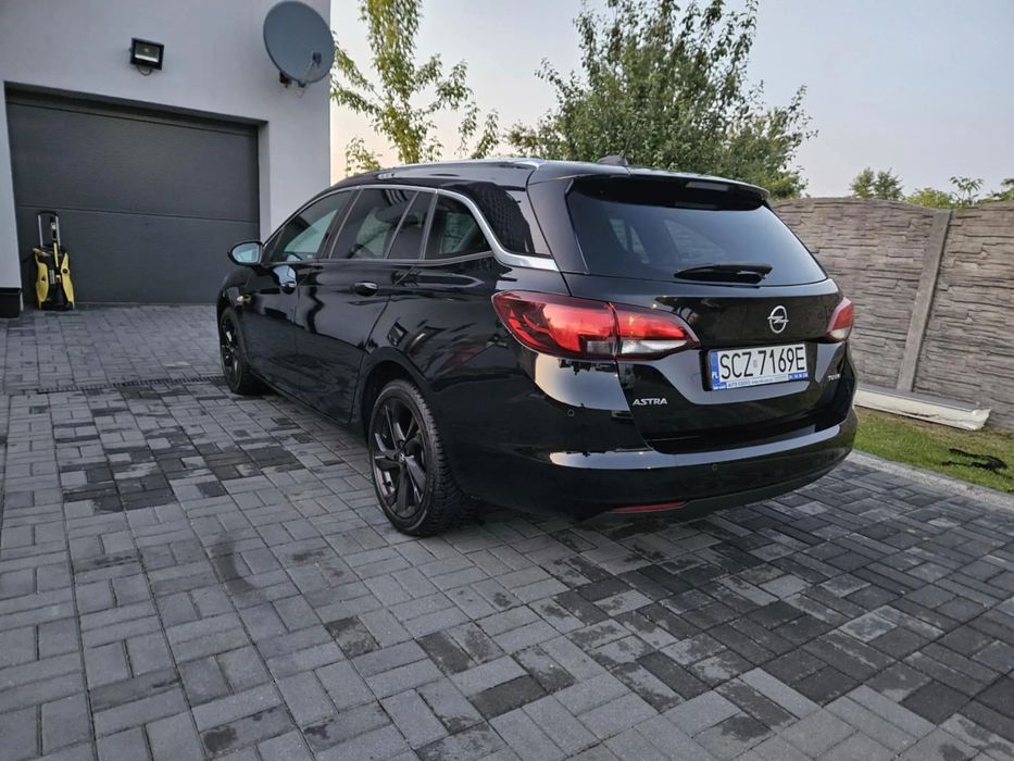 Opel Astra Opel Astra K Kombi 1.4 turbo 150KM servisowana na bierząco