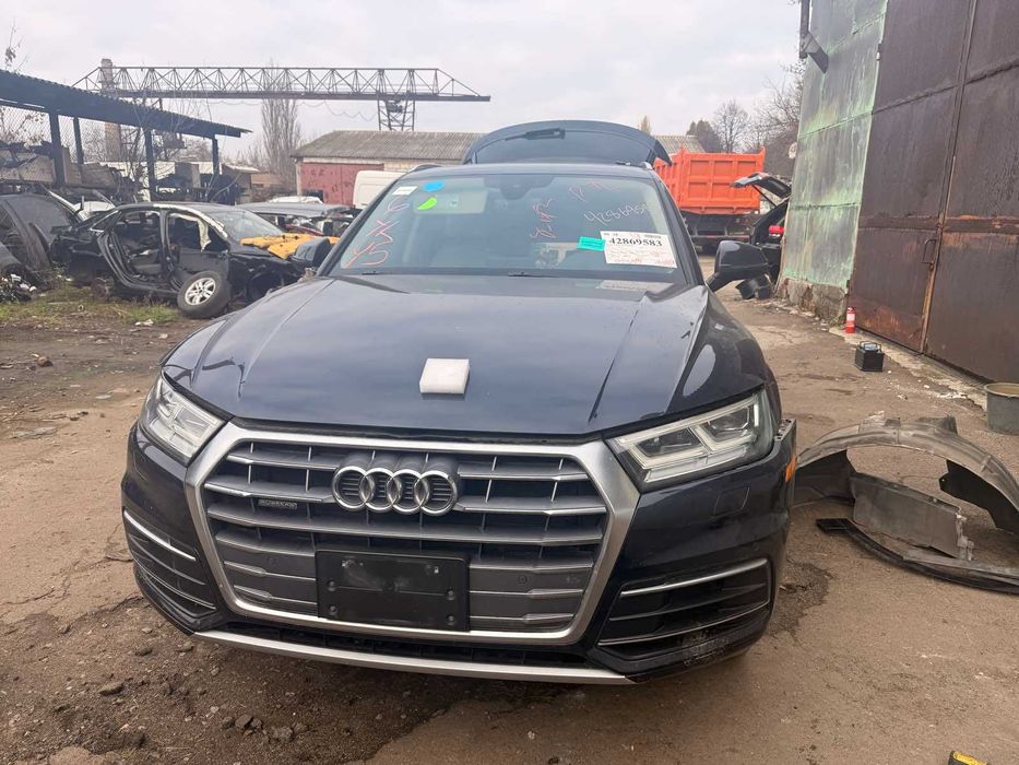 Разборка, Шрот Audi Q5 80A 2018 LX5R