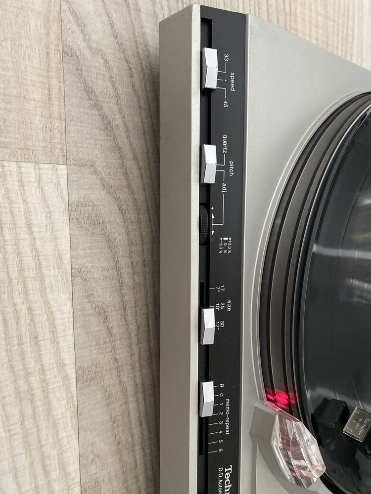 Gramofon Technics SL-5300, wczesniejsza wersja SL-Q3