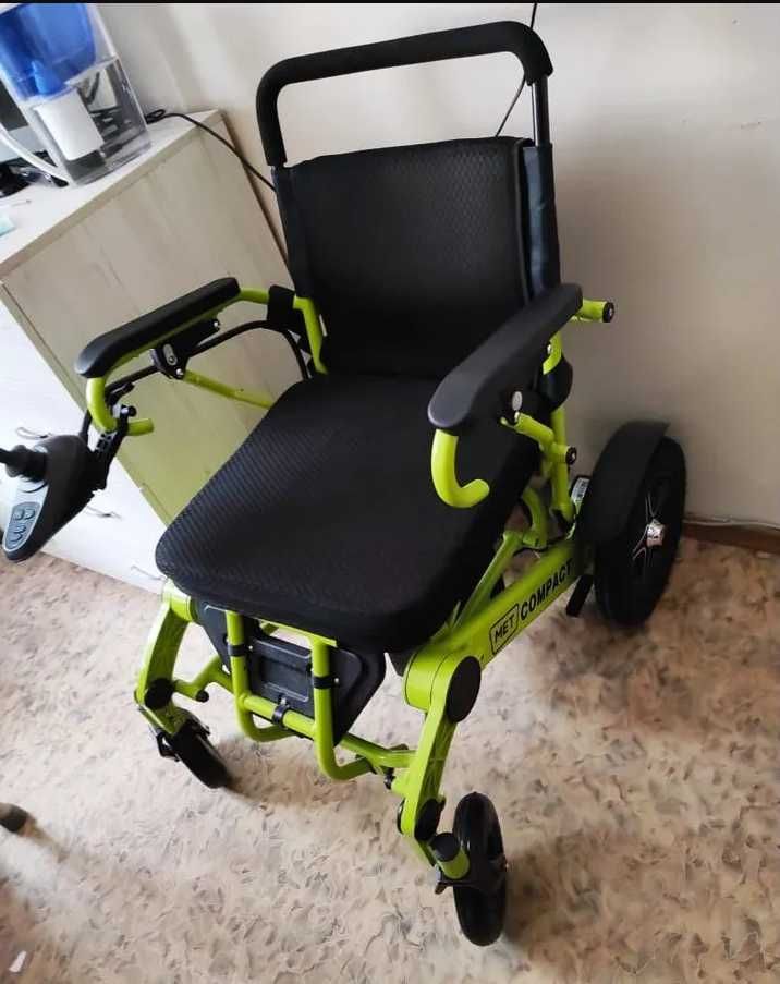 Продам инвалидную коляску MET Compact 35, НОВАЯ.