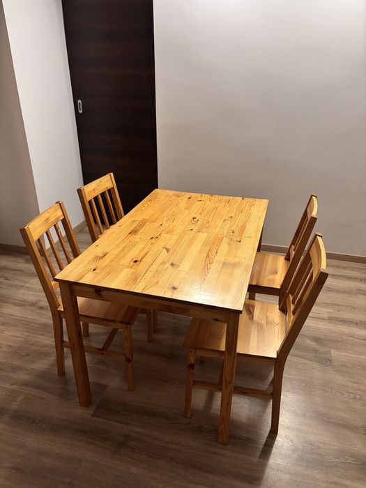 Stół + Krzesła drewno sosnowe