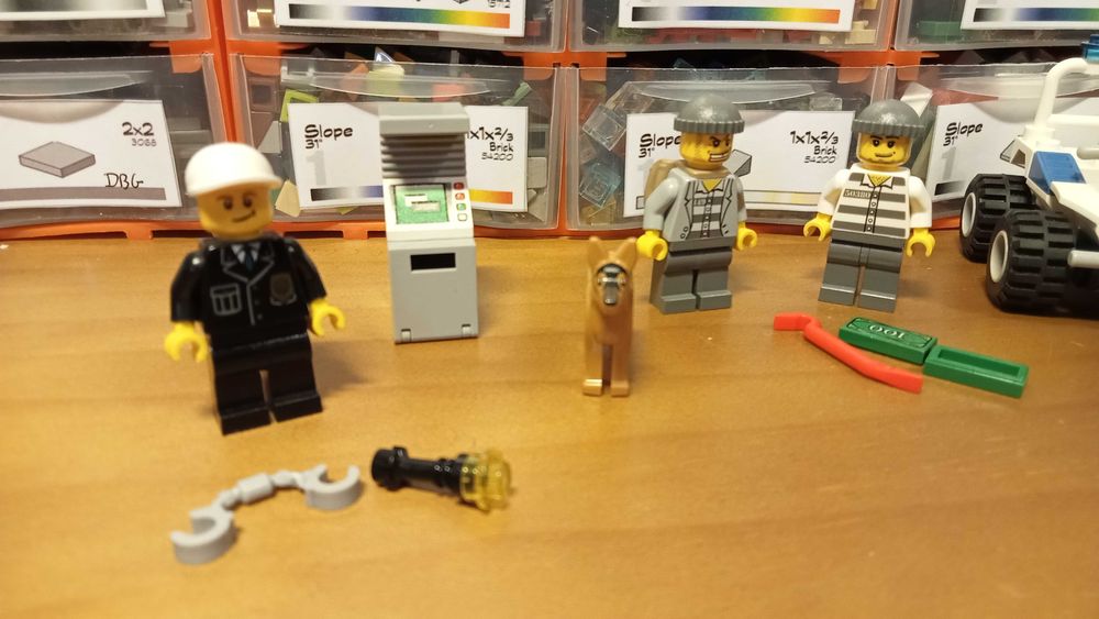 Lego city 7279 Police Minifigure Collection