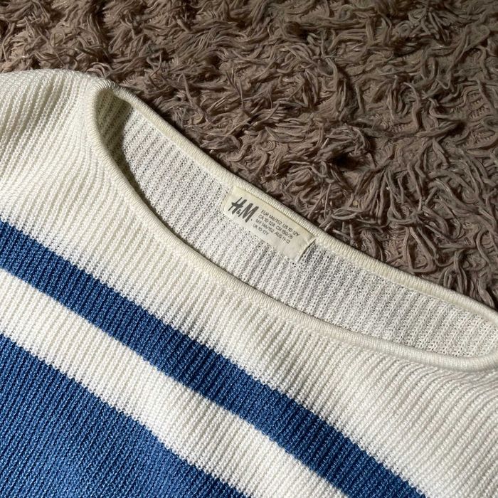 Легкий светр зі смугами від h&m