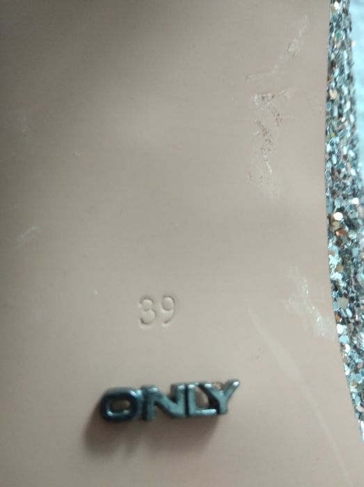 Buty firmy only 39,