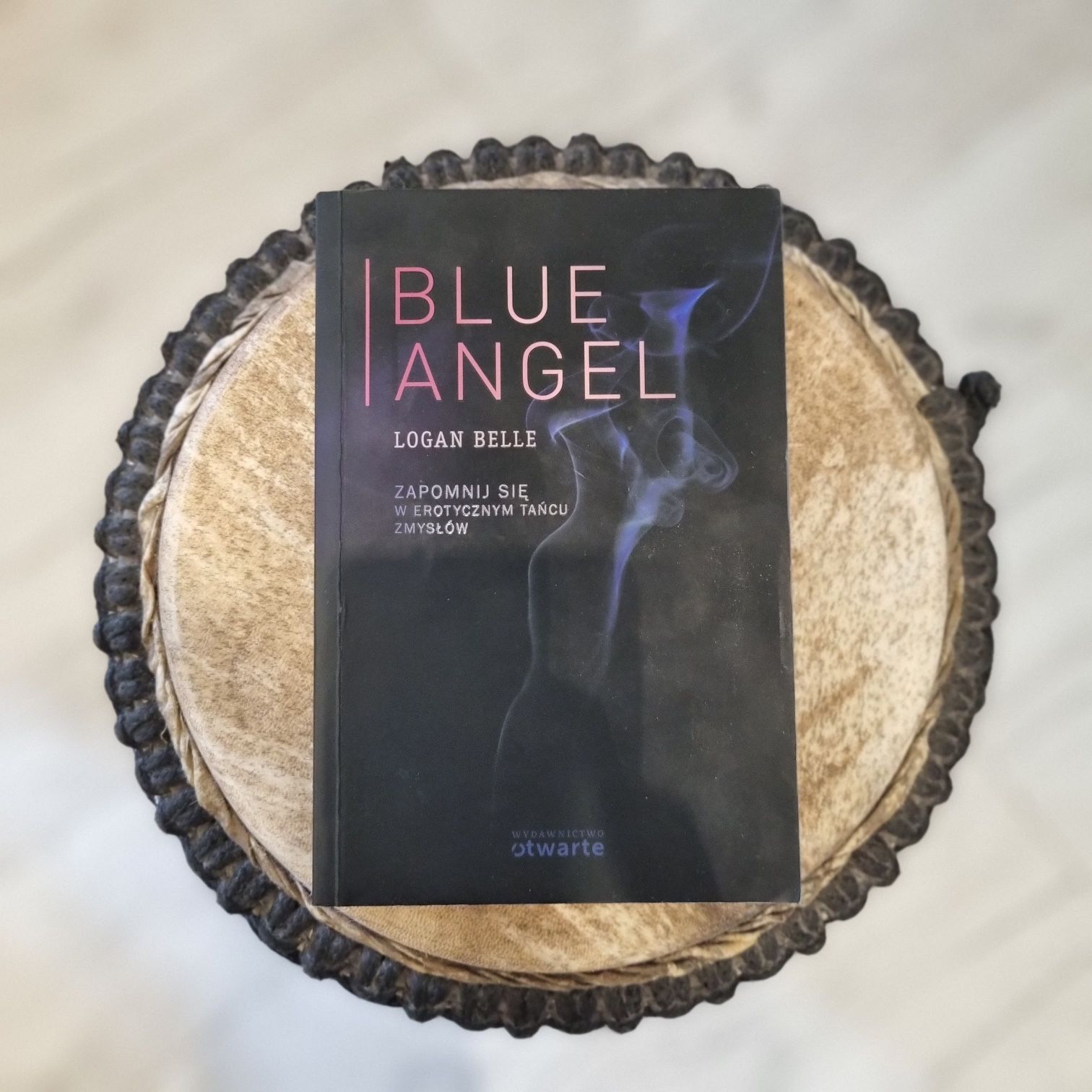 Książka Blue Angel (Logan Belle)