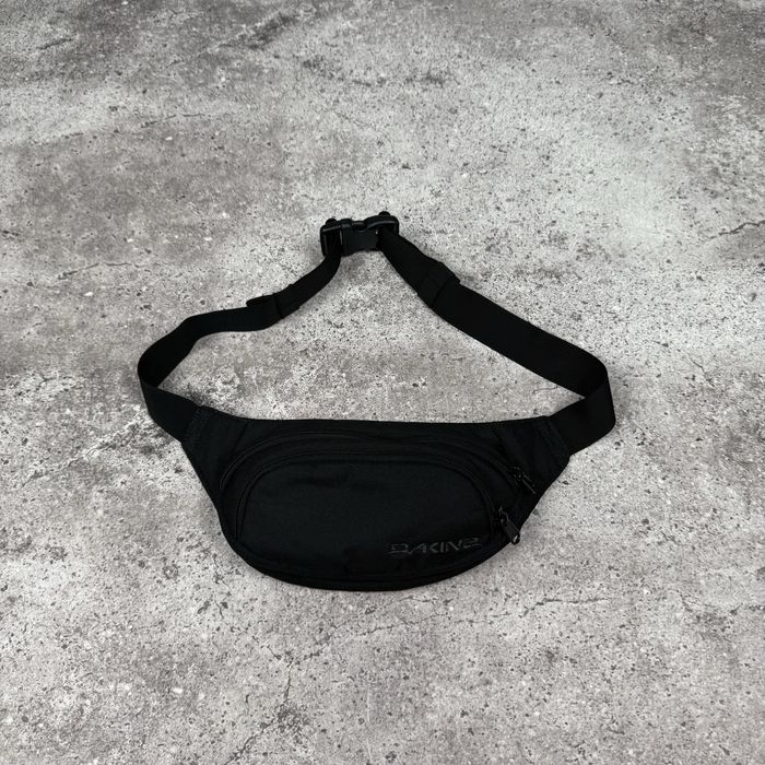 (Оформлено) Сумка на пояс Dakine Hip pack black у чудовому стані