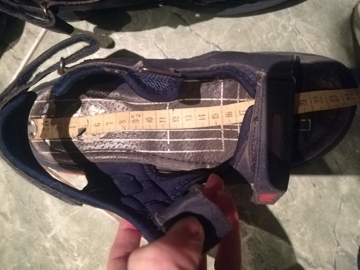 Кросiвки sketchers Nike босоножки кеди цiна за все