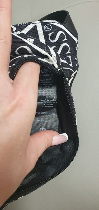 Nerka dziecięca Guess oryginalna jak nowa