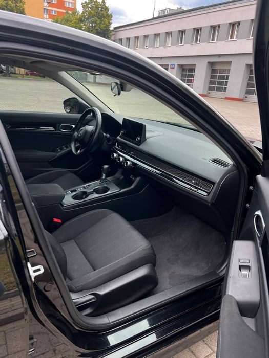 Sprzedam Hondę Civic 2021 model 2022 widealnym stanie