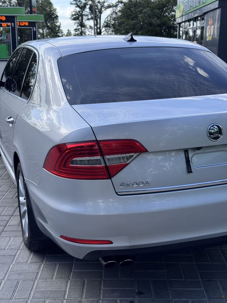 Продам авто skoda