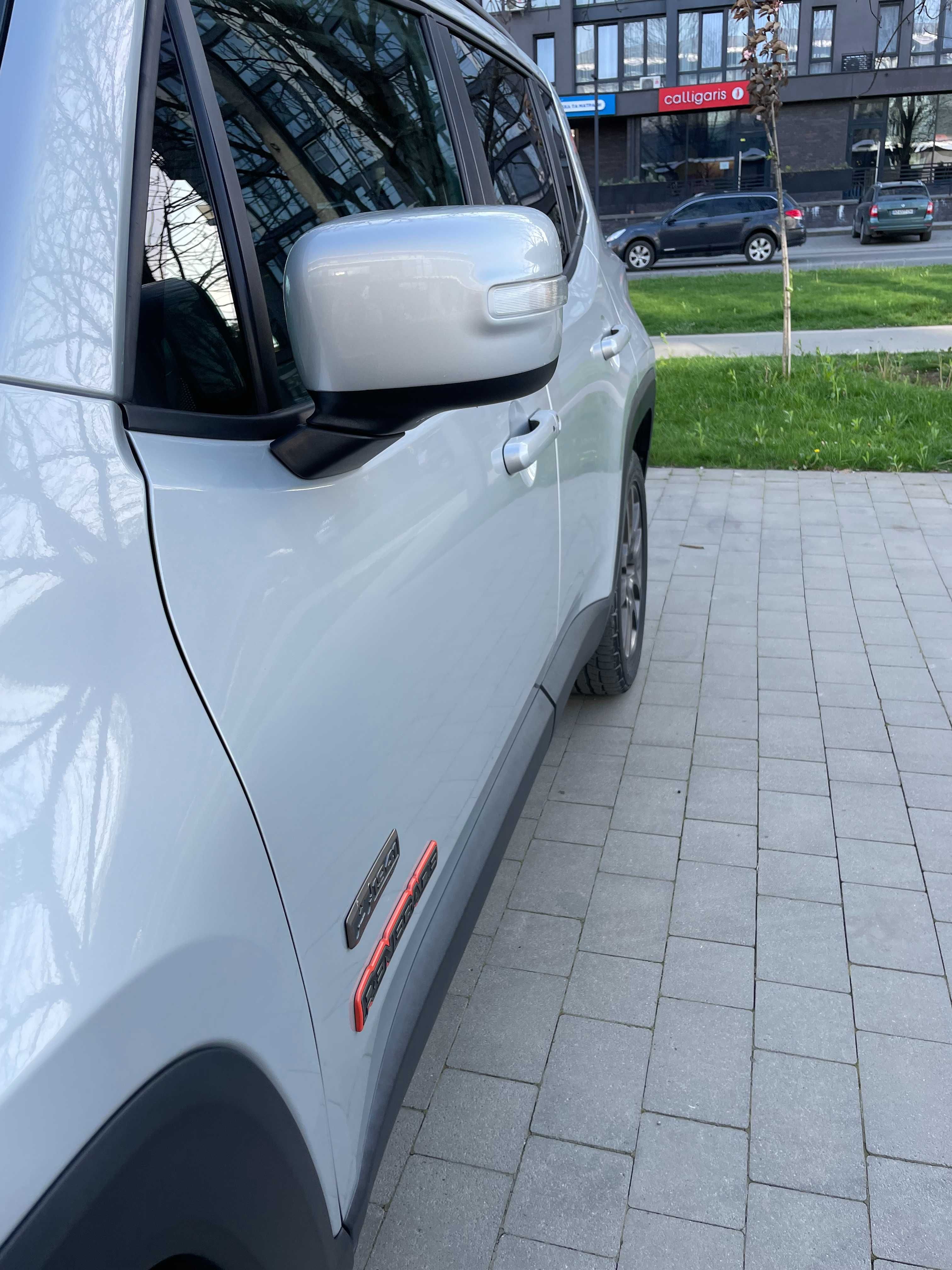 Джип Ренегат (Jeep Renegade)