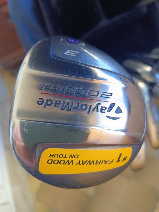 Vendo saco de golf com tacos