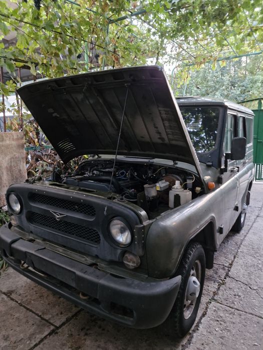 Продам запчасти на Уаз Хантер.