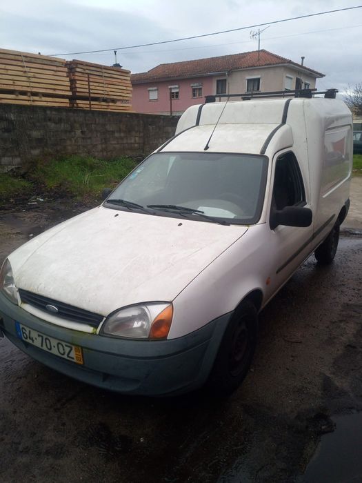Vendo carrinha Ford courier