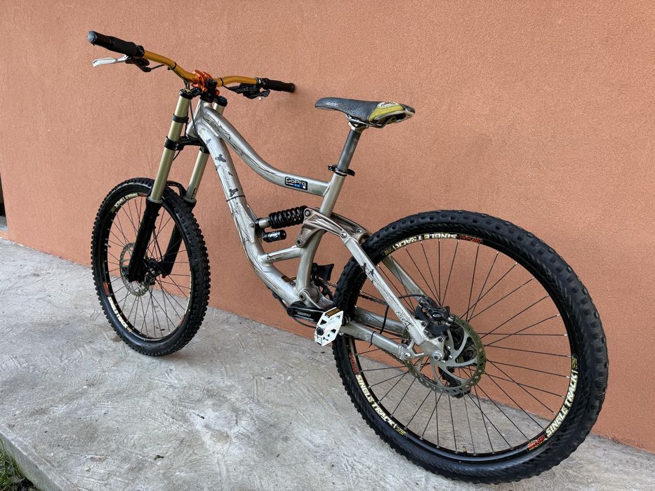 Specialized BigHit. Хороший стан!!!