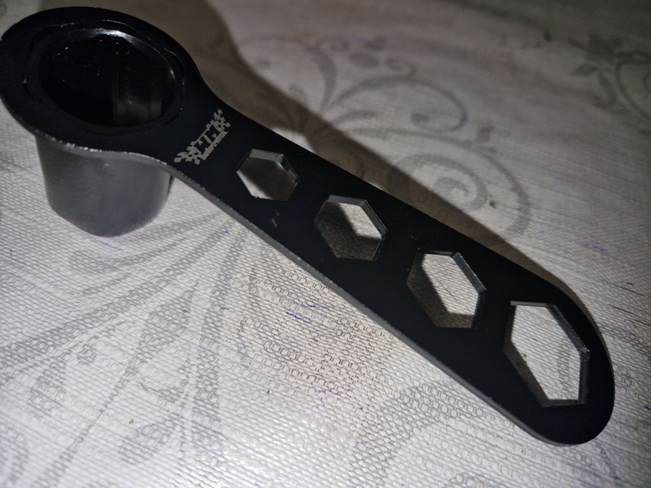 Nowy klucz do swiec wsk wfm shl motorynka komar ogar kadet Simson mz