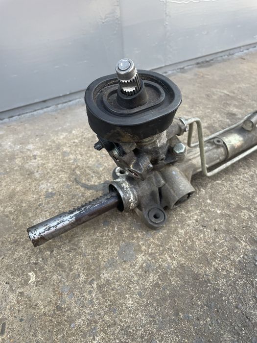 РУЛЬОВА рейка під реставрацію