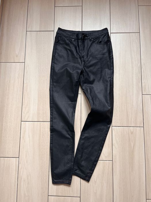 Woskowane spodnie New Yorker