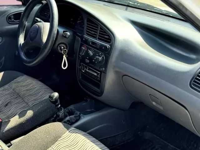 Продам ZAZ SENS білого кольору