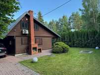 Sandy House domek letniskowy nad jeziorem Piaseczno