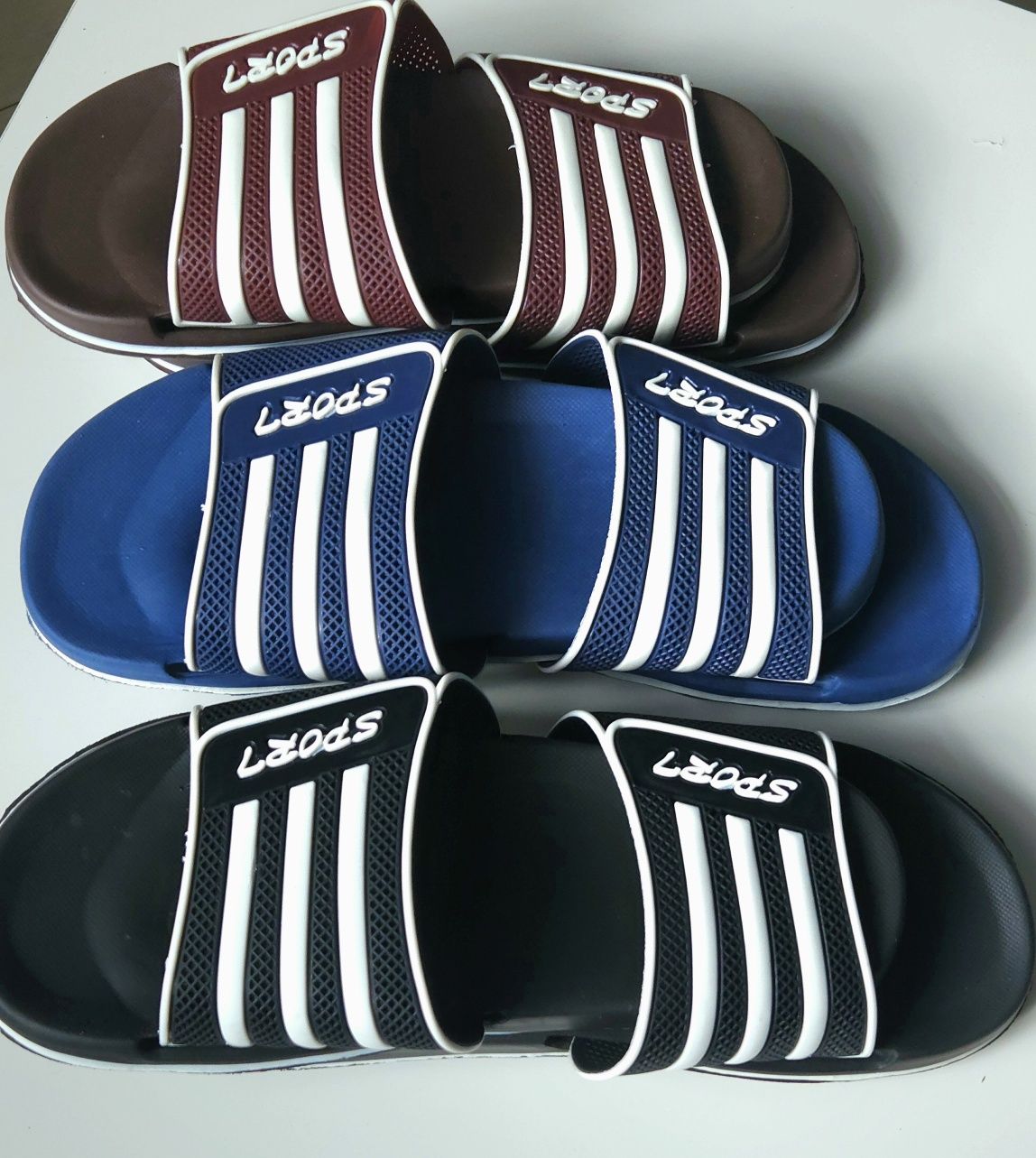 Klapki unisex rozmiary 42 i 45