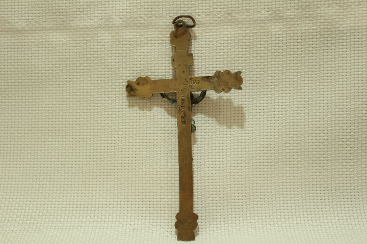 Crucifixo em Bronze com Anjos Querubim 13 cm