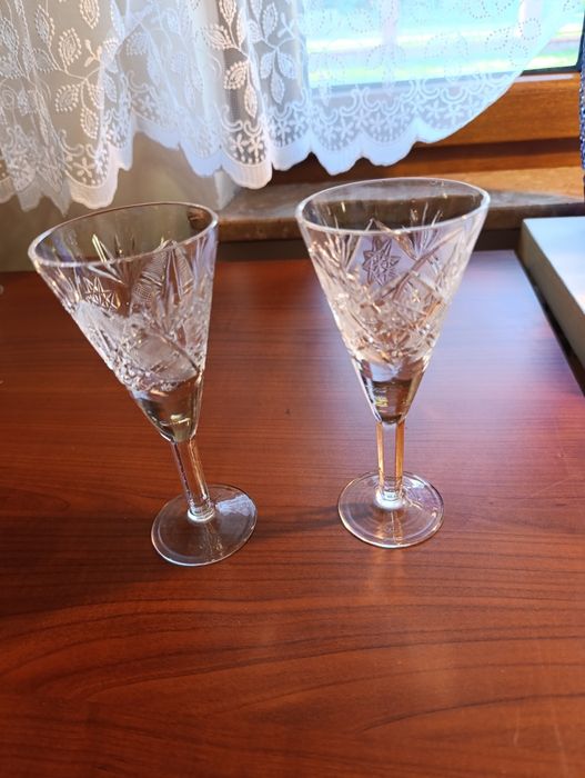 Kryształowe kieliszki do szampana, 2 sztuki, wysokość 17cm